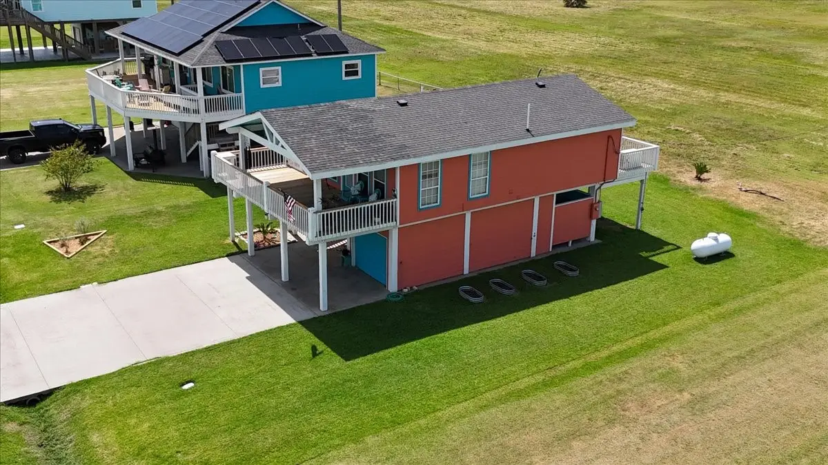 3343 Pirates Cove, Crystal Beach, TX 77650 - #1