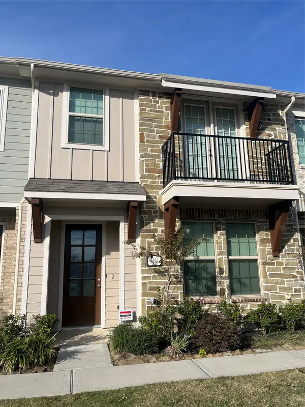 9452 Caddo Ridge Lane, Cypress, TX 77433