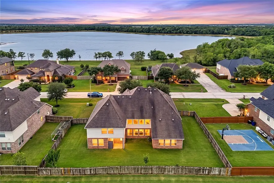 2321 Lakeway Drive, Friendswood, TX 77546 - #2