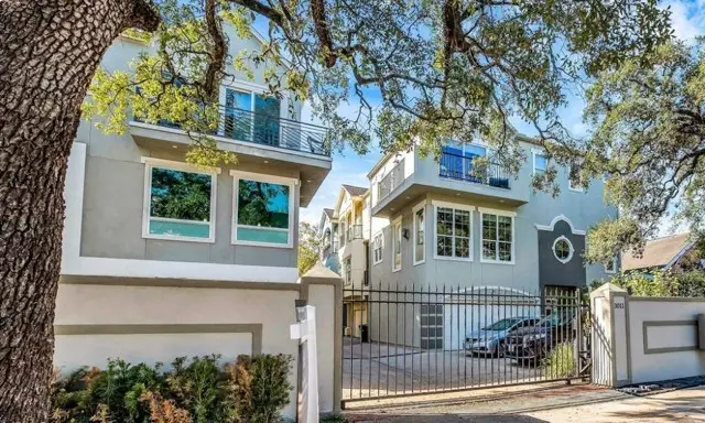 3011 Houston Avenue, Houston, TX 77009 - #1