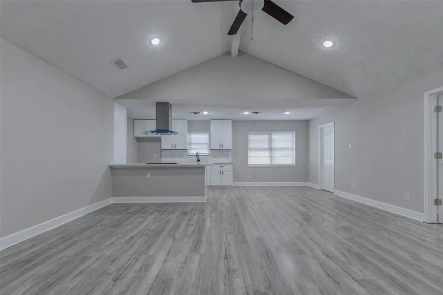 8707 Collingsdale Road, La Porte, TX 77571 - #2