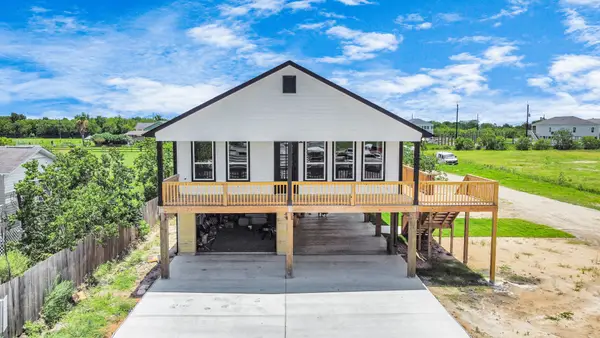 1309 24th Street, Dickinson, TX 77539