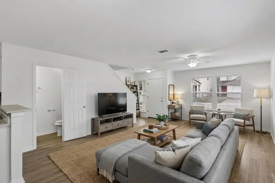 1312 Ruthven Street, Houston, TX 77019 - Image #2