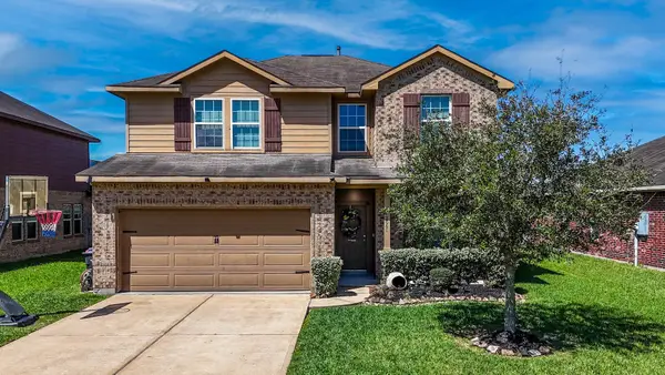 2061 Lepper Street, Alvin, TX 77511