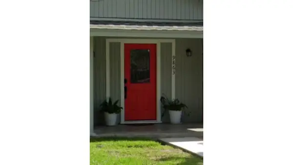 9863 Swan Court, Conroe, TX 77385