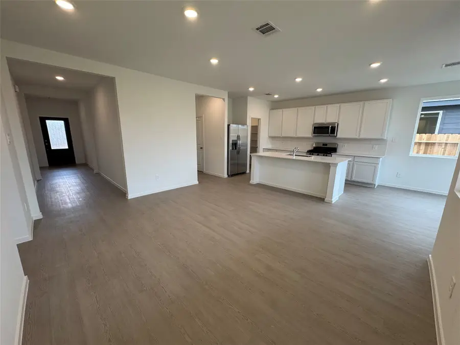 5443 Bear Run, Bryan, TX 77807 - Image #3