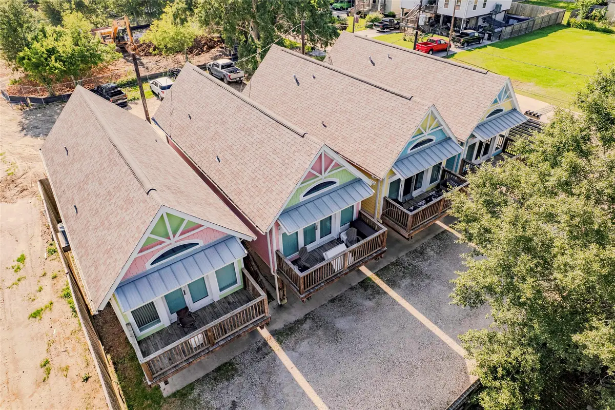 50 W 8th Street #A-D, Kemah, TX 77565 - #1