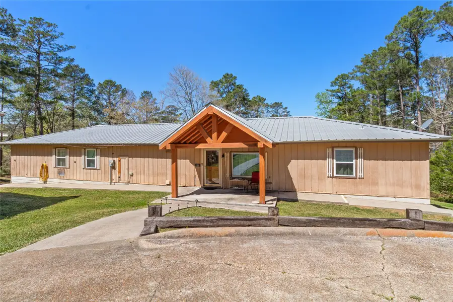 286 Lynwood, Burkeville, TX 75932 - #2