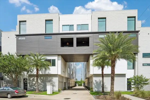 5921 E Post Oak Lane, Houston, TX 77055