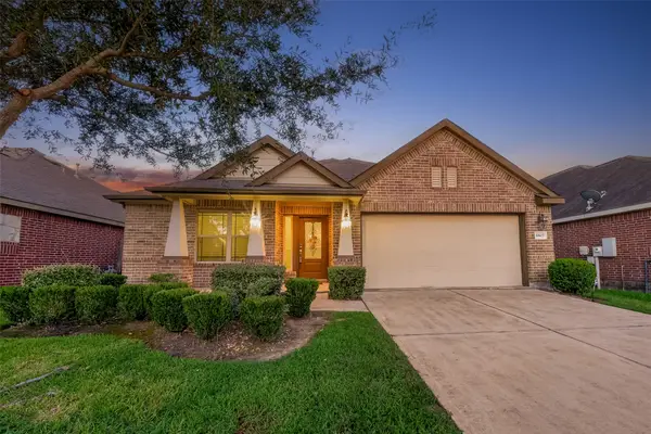 6807 Peach Mill Lane, Dickinson, TX 77539
