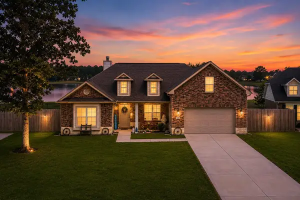 12324 N Chestnut Hills Drive, Conroe, TX 77303