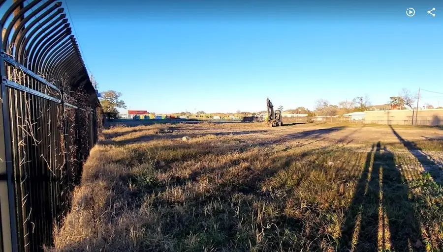 411 Berry Road, Houston, TX 77022 - #2