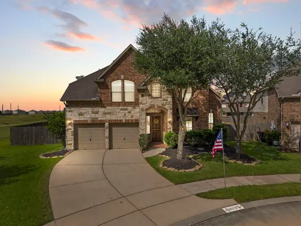 9978 Tallow Pointe Lane, Brookshire, TX 77423