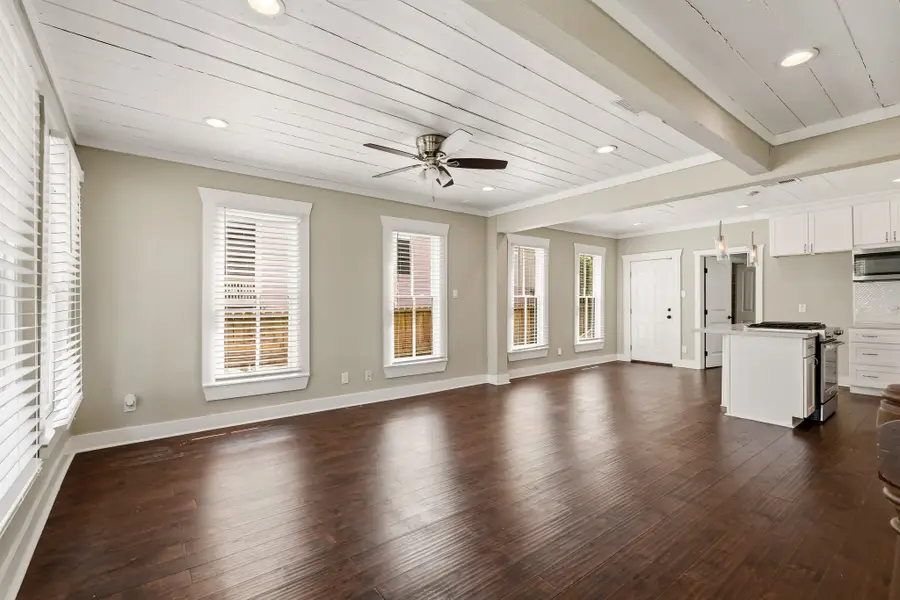 1011 Sealy Street, Galveston, TX 77550 - #3
