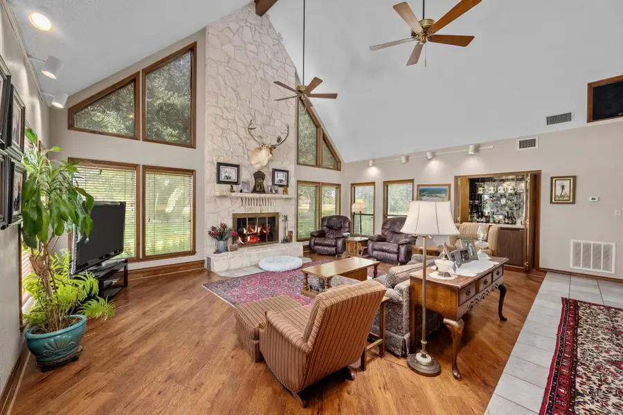 1214 Piney Woods Road, Alleyton, TX 78935 - #3