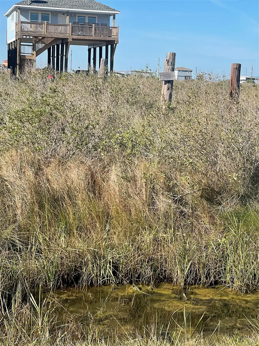 1119 Faggard S Slip, Gilchrist, TX 77617 - #2