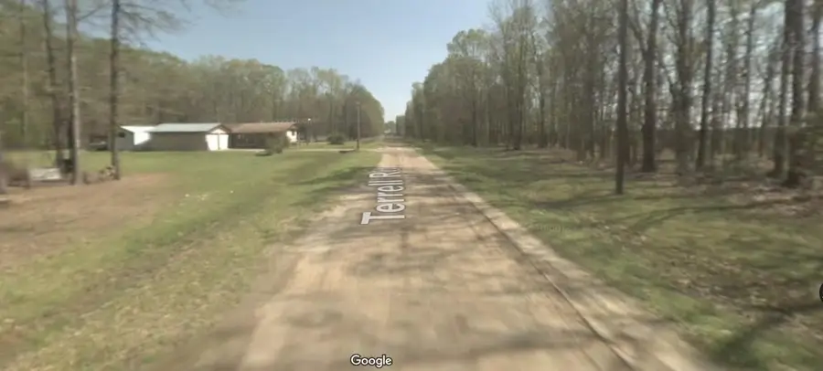 302 Terrell Road, Livingston, TX 77351 - #3