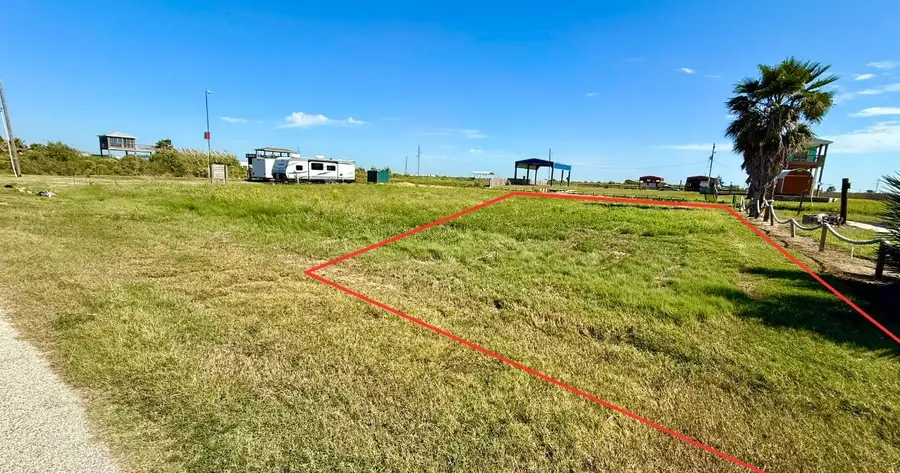 1032 Mabry Street, Gilchrist, TX 77617 - #2