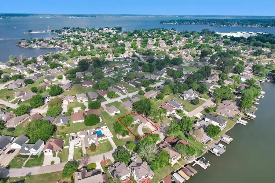 6878 Kingston Cove Lane, Willis, TX 77318 - #2