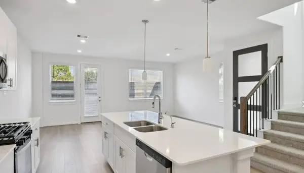 2206 King Mackerel Drive, Kemah, TX 77565