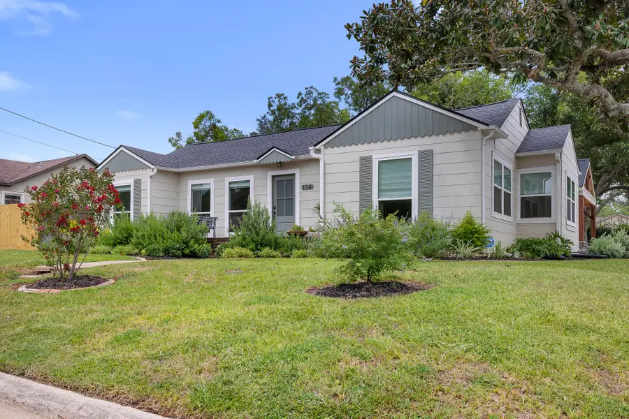 114 E Obryant Street, Bellville, TX 77418 - #2