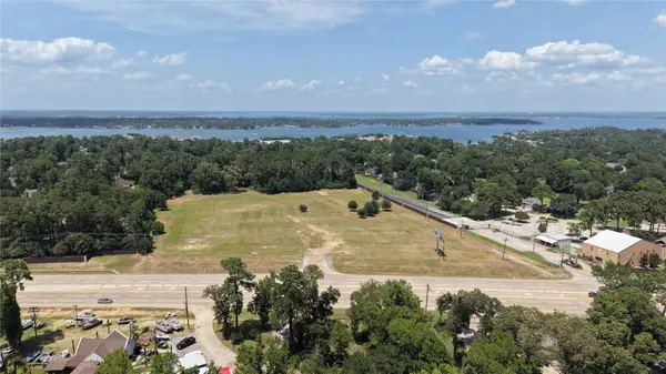 16470 Highway 105 W, Conroe, TX 77356