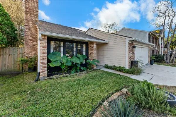 2645 Sawyer Drive, Seabrook, TX 77586