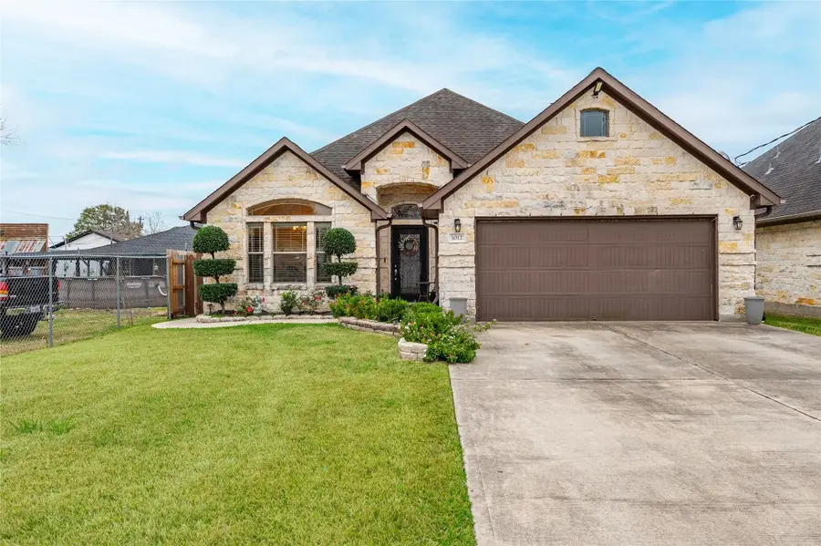 1012 Avenue I, South Houston, TX 77587 - #3