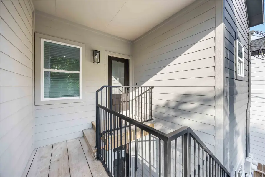 8101 Venus Street #A/B, Houston, TX 77088 - Image #3