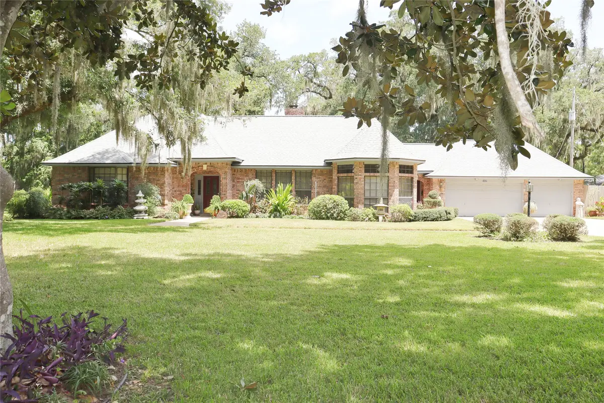 1927 Oak Island Drive, Lake Jackson, TX 77566 - #1