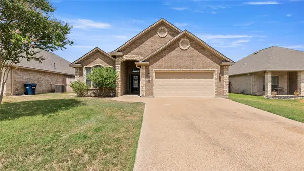8413 Alison Avenue, College Station, TX 77845