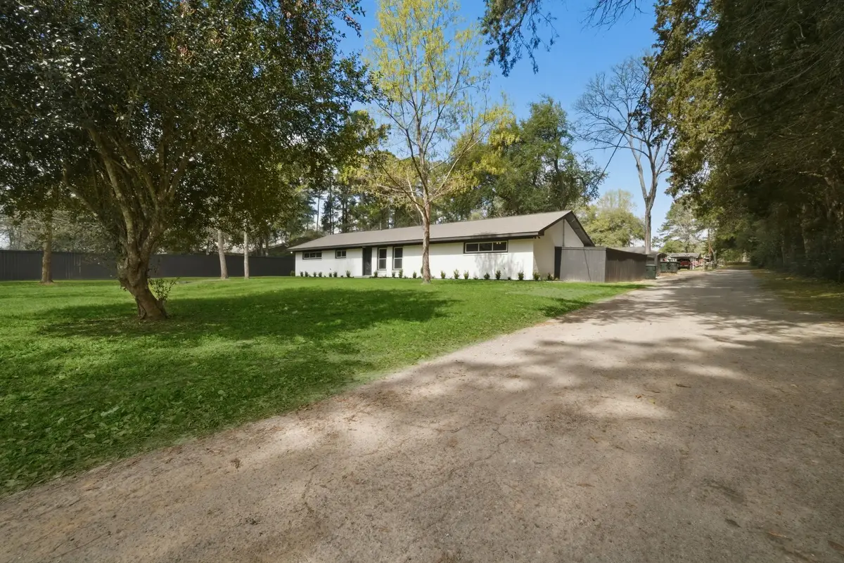 700 W Dogwood Street, Woodville, TX 75979 - #1