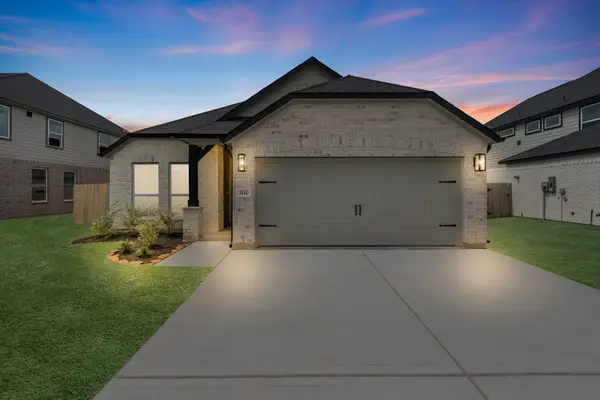 3110 Spitfire Drive, Rosenberg, TX 77471