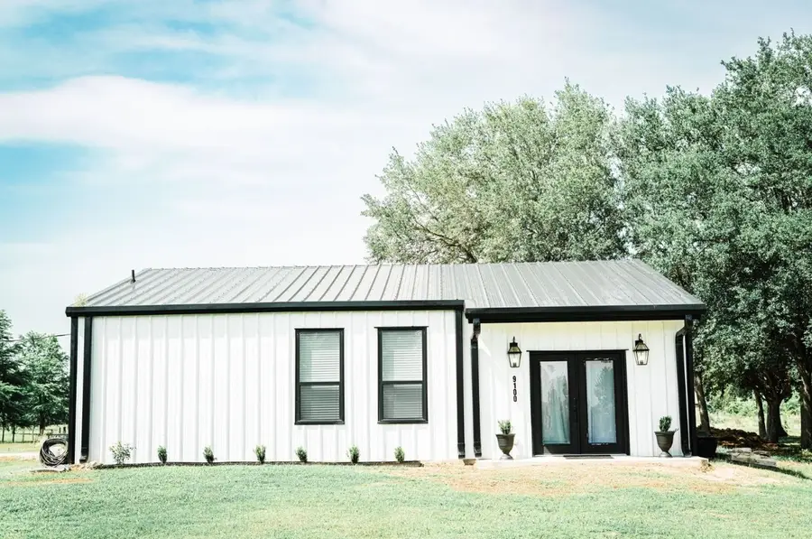 9100 Delesandri Drive, Hitchcock, TX 77563 - #2