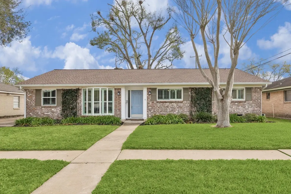 6015 Dumfries Drive, Houston, TX 77096 - #1