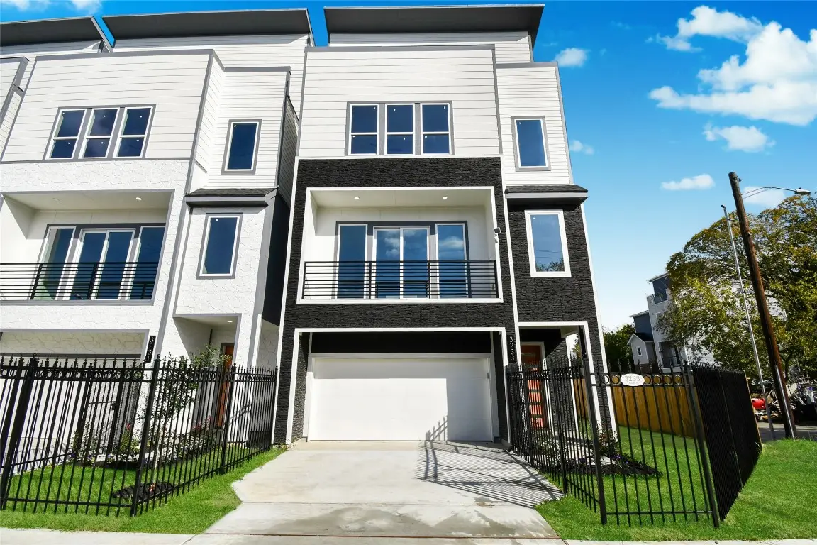 3233 Tuam Street, Houston, TX 77004 - #1