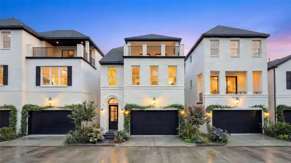 5922 Cottage Grove Lake Drive, Houston, TX 77007