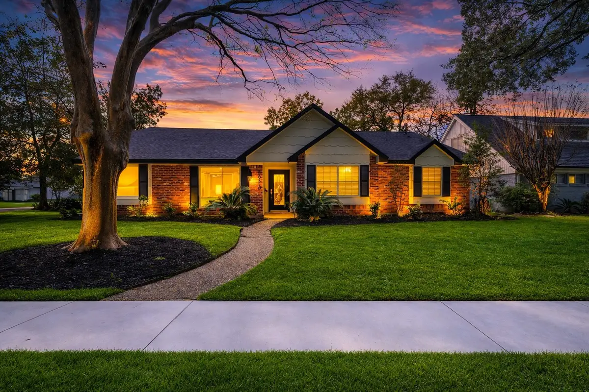 5923 Rutherglenn Drive, Houston, TX 77096 - #1