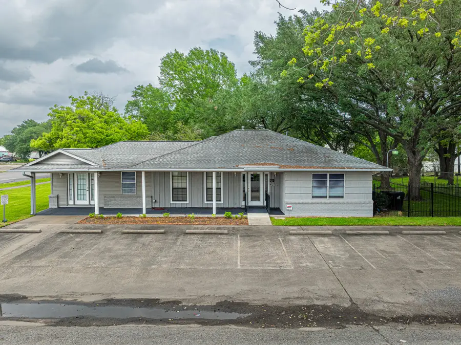 1105 San Jacinto Street, Rosenberg, TX 77471 - #3