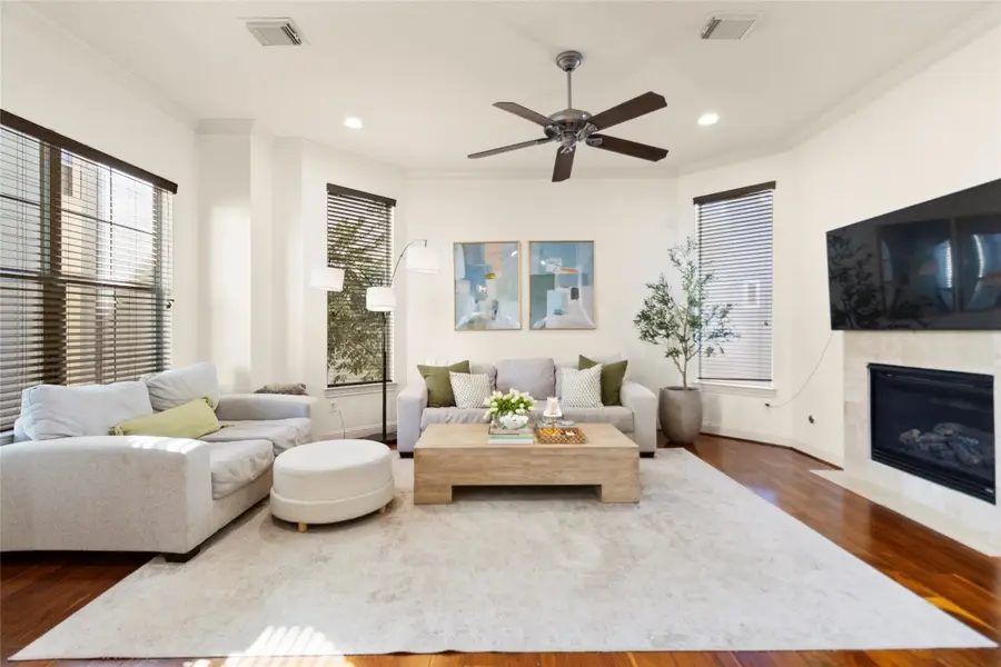 5610 Kiam Street #D, Houston, TX 77007 - Image #2