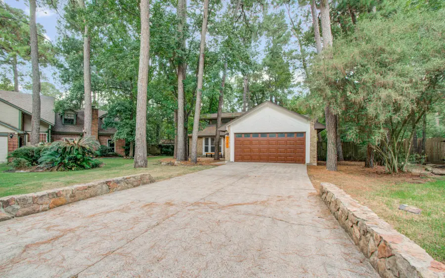19 Tremont Woods Court, The Woodlands, TX 77381 - #3