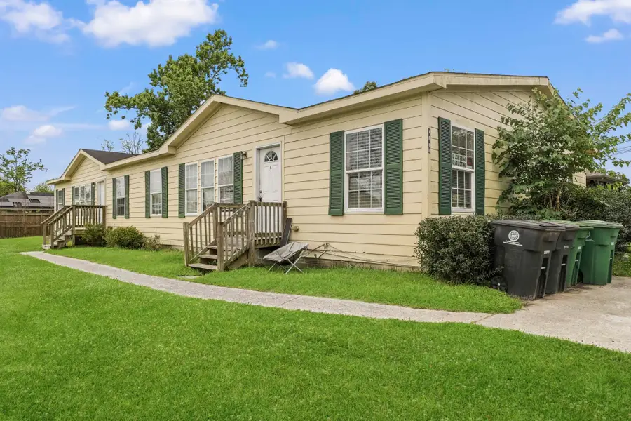 7446 Weyburn Street, Houston, TX 77028 - #2