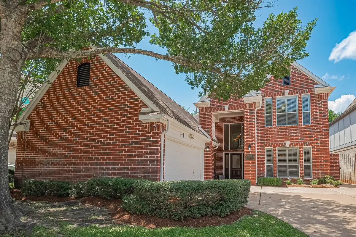 2938 Lake View Drive, Missouri City, TX 77459 - #1