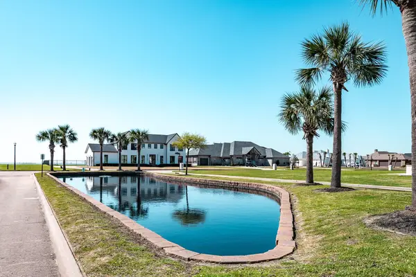 6403 Dow Reef Drive, Beach City, TX 77523