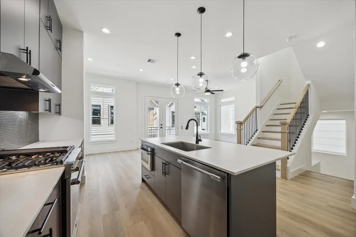 754 Curtin Street, Houston, TX 77018 - #1