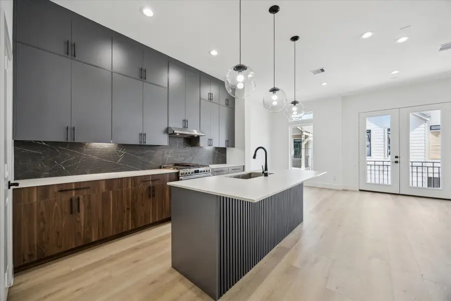 754 Curtin Street, Houston, TX 77018 - #2