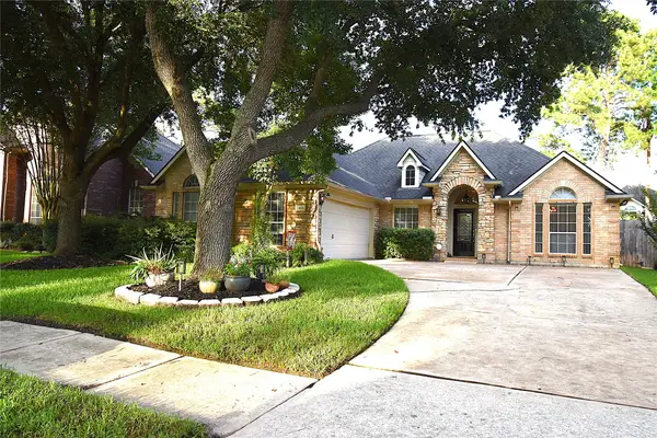 13806 Layton Hills Drive, Cypress, TX 77429