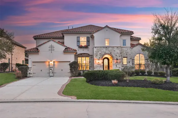 19 Brittany Rose Place, The Woodlands, TX 77375