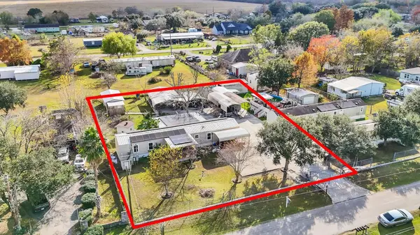 1010 Airline N, Rosharon, TX 77583