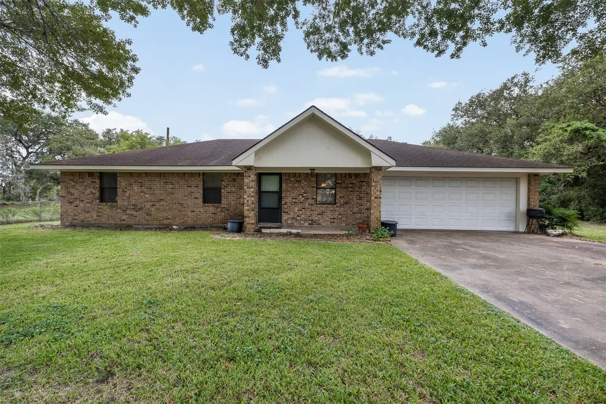 1081 Shirley Oaks Street, Columbus, TX 78934 - #1
